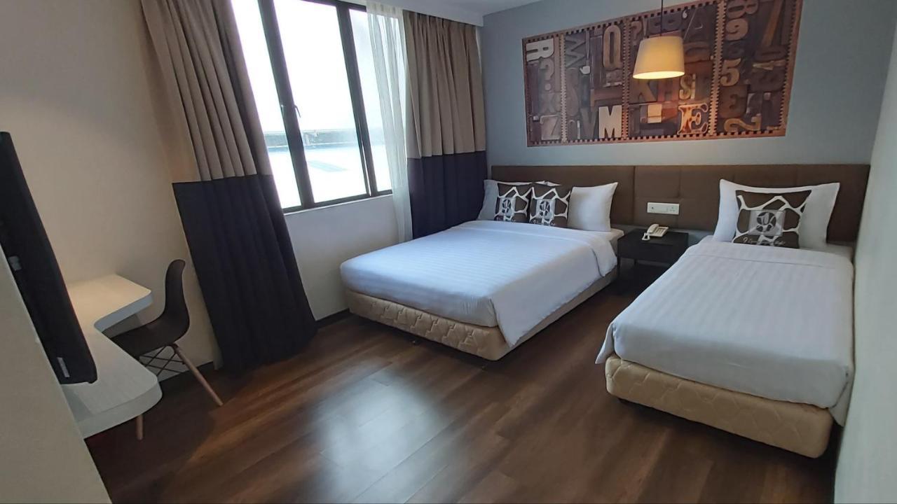 9 Square Hotel - Subang Subang Jaya Exterior photo